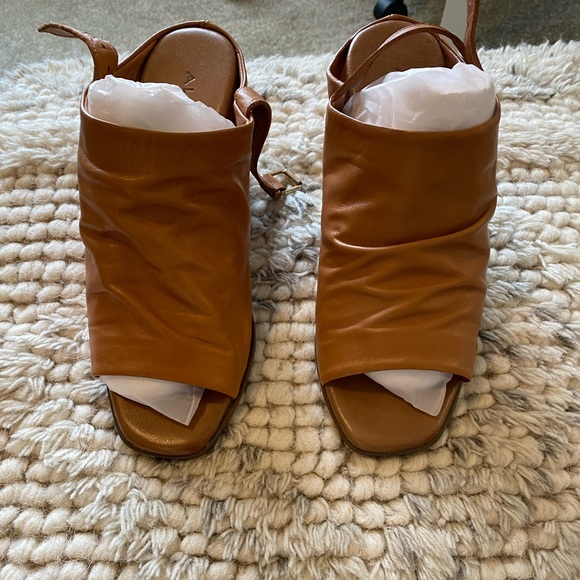Aldo leather heels - Picture 2 of 5
